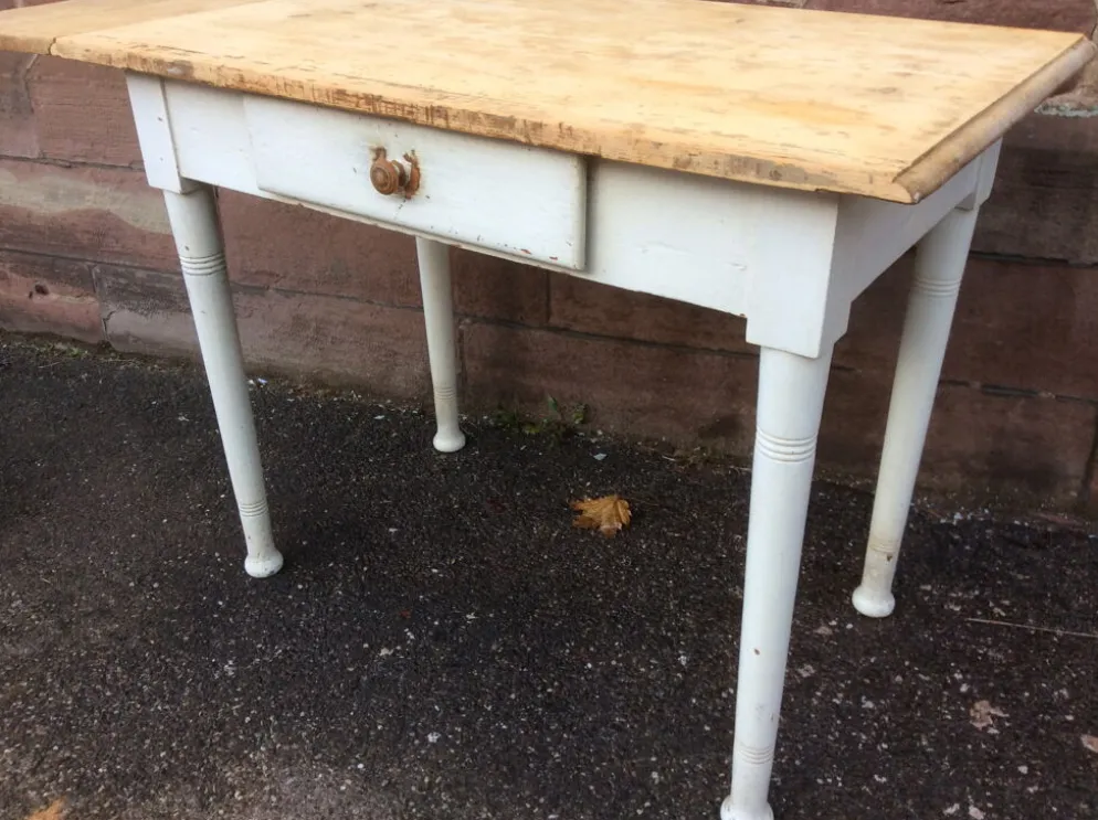 Table de ferme ou bistrot vintage 1920 brasserie france shabby chic