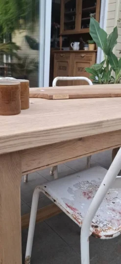 Table de ferme rénovée avec rallonges