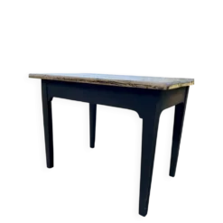 Table de ferme rénovée noire et bois brut