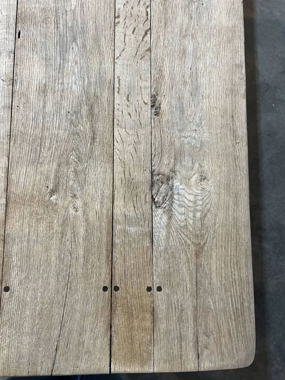 Table de ferme rustique