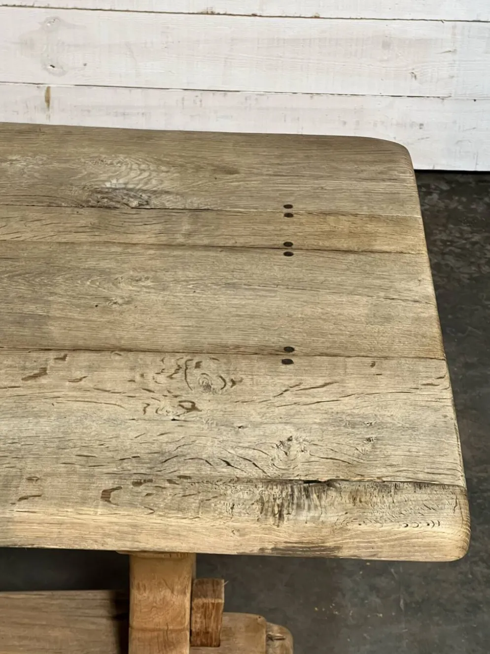 Table de ferme rustique
