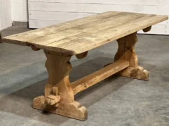 Table de ferme rustique