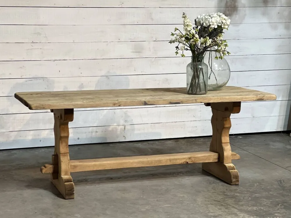 Table de ferme rustique