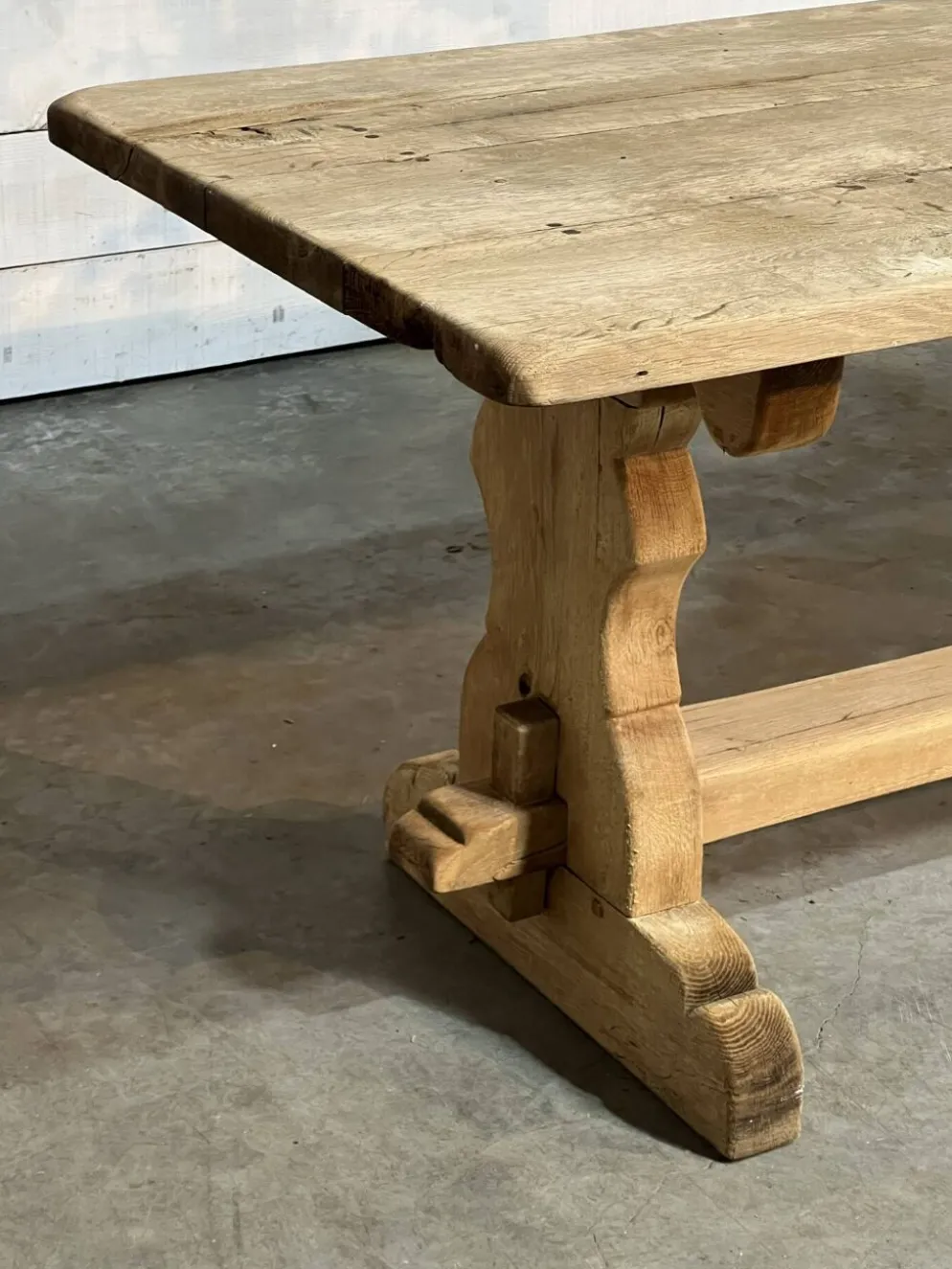 Table de ferme rustique