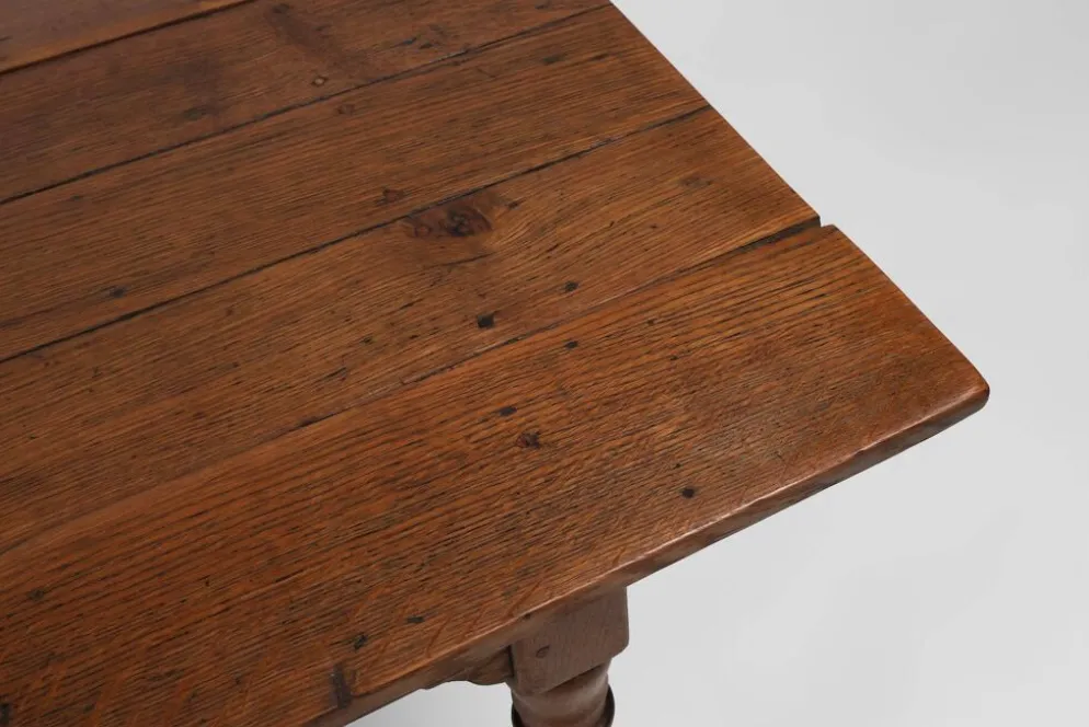 Table de ferme rustique en chêne, France, années 1850