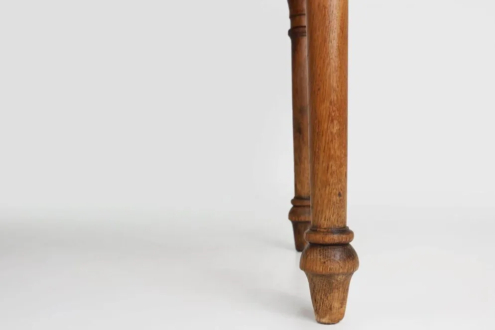 Table de ferme rustique en chêne, France, années 1850