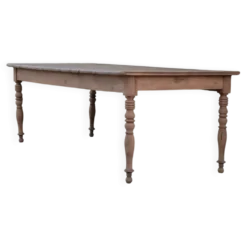 Table de ferme rustique rénovée