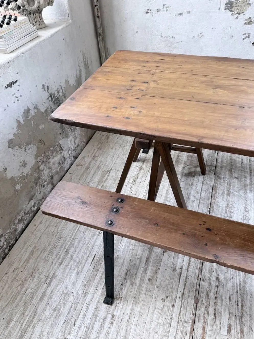 Table de ferme tréteaux XXL 4m et ses bancs