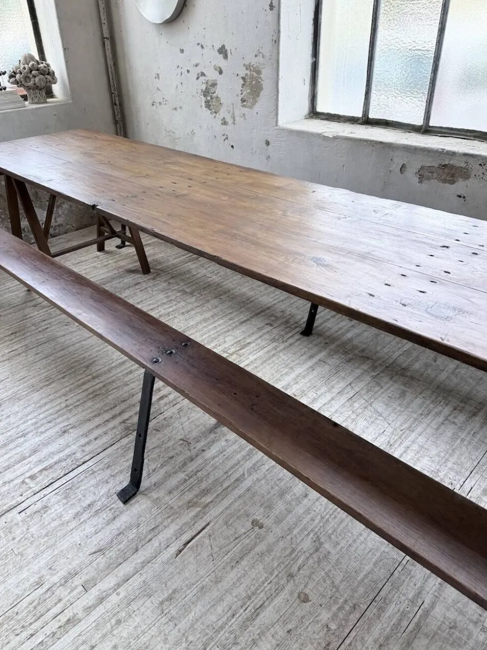 Table de ferme tréteaux XXL 4m et ses bancs