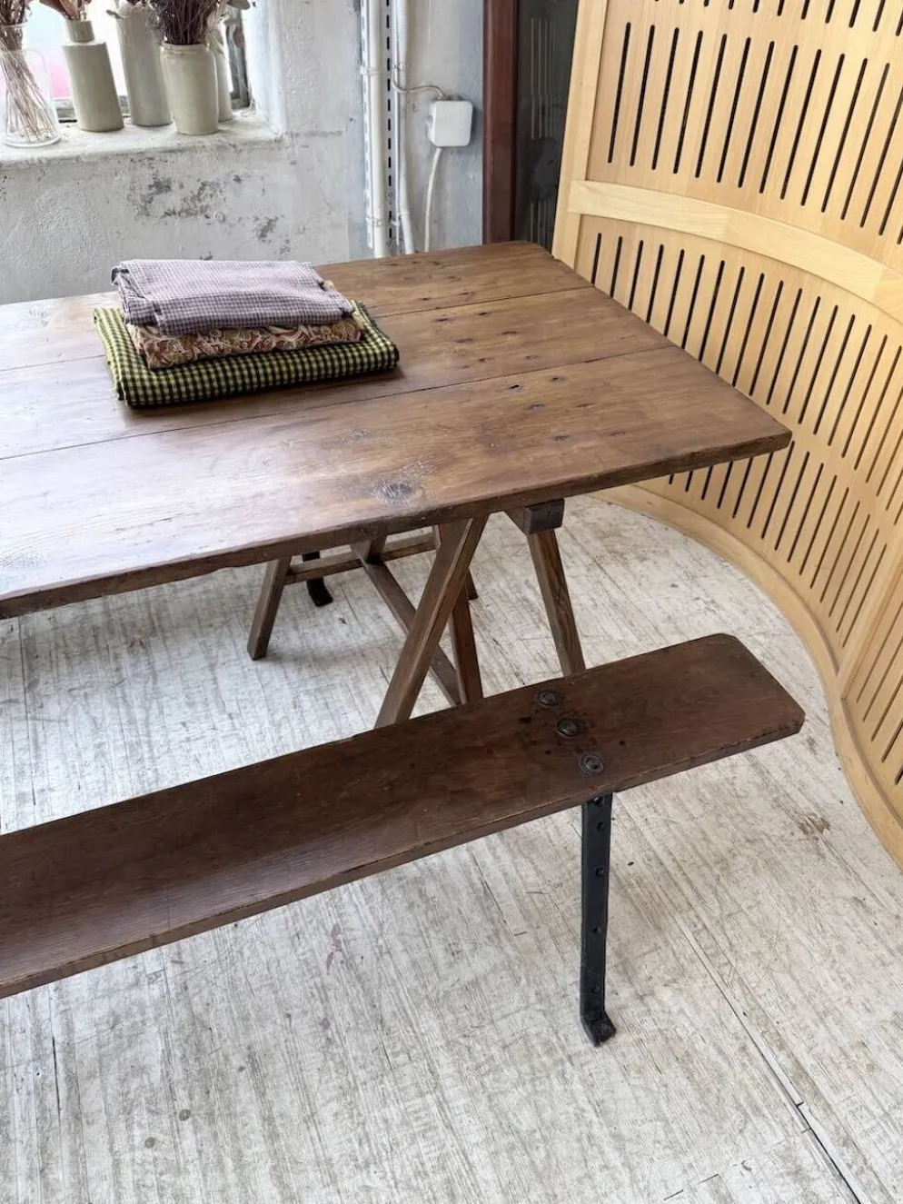 Table de ferme tréteaux XXL 4m et ses bancs