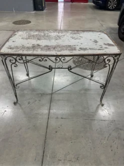 Table de jardin