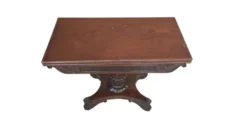 Table de jeu en livre ancien en acajou.