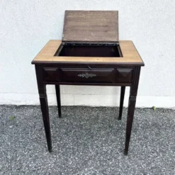 Table de jeux ancienne en bois