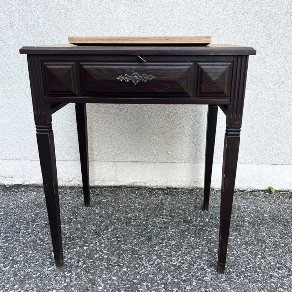 Table de jeux ancienne en bois