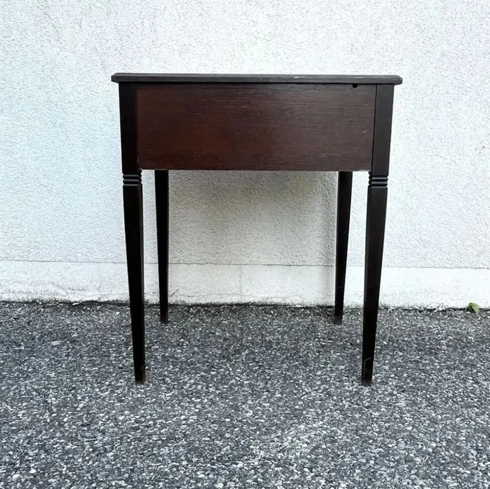 Table de jeux ancienne en bois