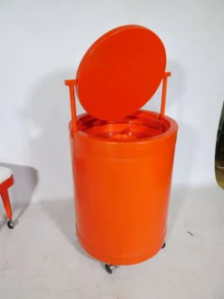 Table de maquillage en plastique par Studio Kastilia pour Fanini Fain S.P.A., années 1970.