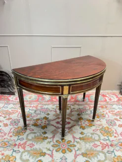 TABLE DEMI LUNE EN ACAJOU D’ÉPOQUE LOUIS XVI XVIII EME SIÈCLE