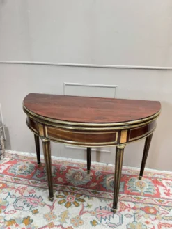 TABLE DEMI LUNE EN ACAJOU D’ÉPOQUE LOUIS XVI XVIII EME SIÈCLE