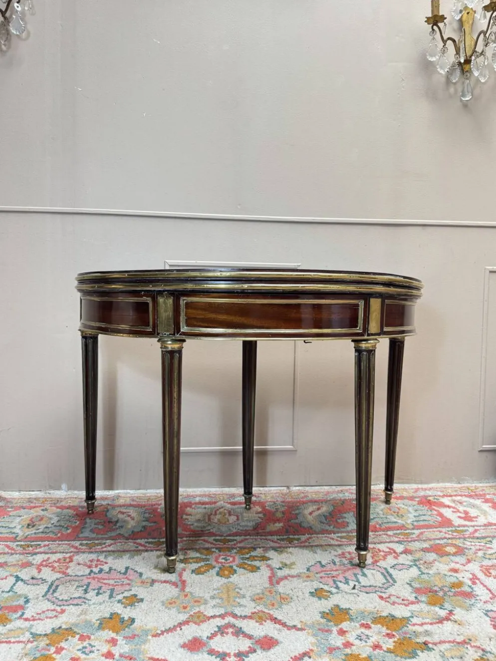 TABLE DEMI LUNE EN ACAJOU D’ÉPOQUE LOUIS XVI XVIII EME SIÈCLE