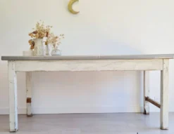 Table de métier en bois et zinc