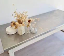 Table de métier en bois et zinc