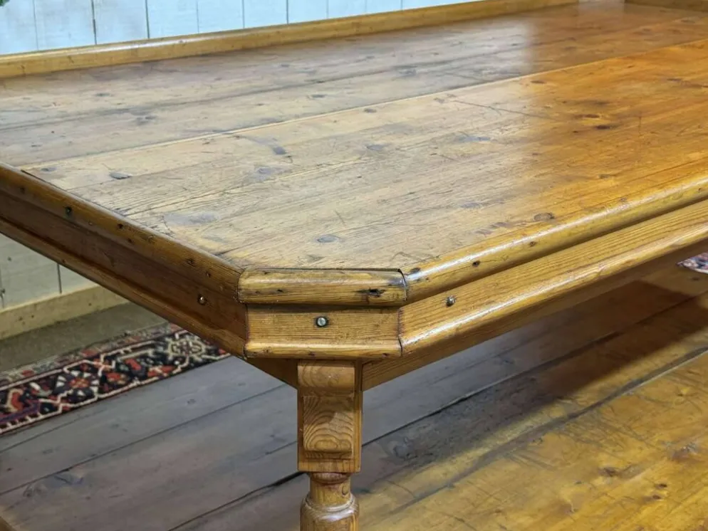 Table de métiers 19ème en sapin d'origine anglaise