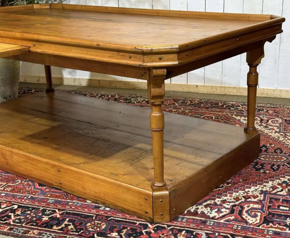 Table de métiers 19ème en sapin d'origine anglaise