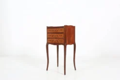 Table de nuit ou petit cabinet de style Napoléon III du 20e siècle