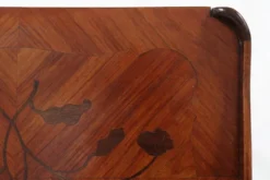 Table de nuit ou petit cabinet de style Napoléon III du 20e siècle