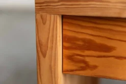 Table de nuit par Ate van Apeldoorn