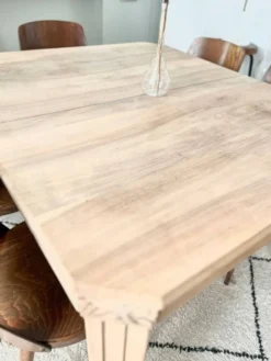 Table de repas art déco bois massif