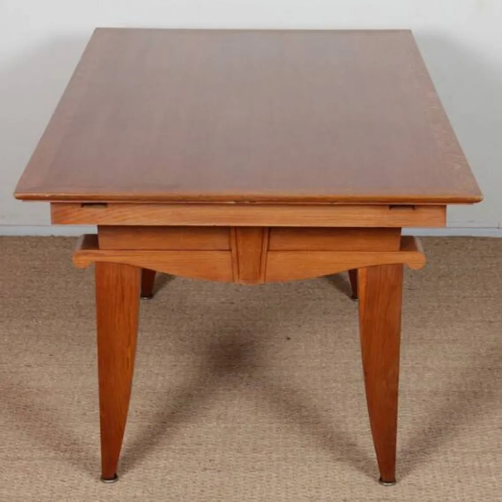 Table de repas en chêne, travail français des années 1940