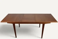 Table de repas extensible danoise en teck – années 1960