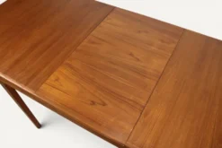 Table de repas extensible danoise en teck – années 1960