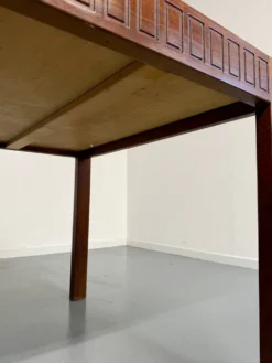Table de repas extensible design italien 60 palissandre géométrique