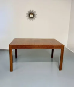 Table de repas extensible design italien 60 palissandre géométrique