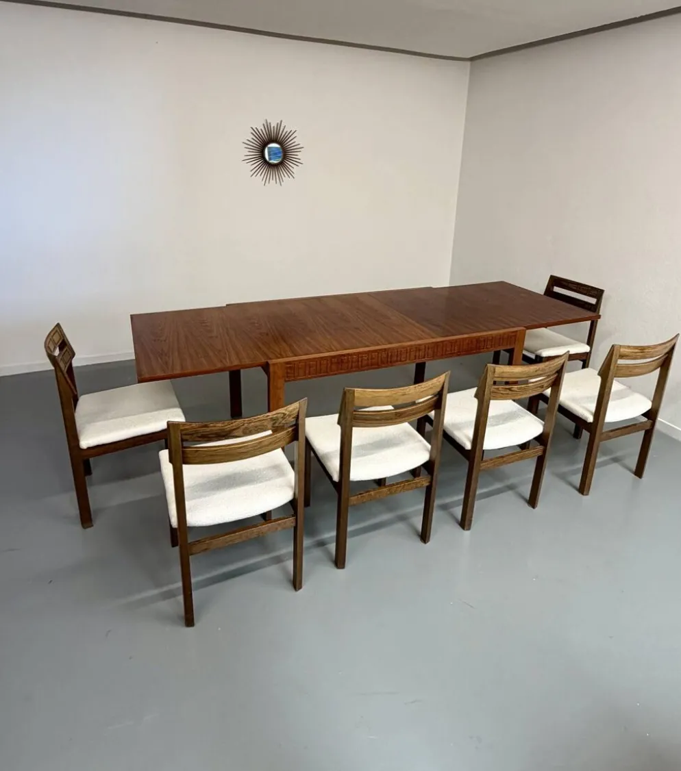 Table de repas extensible design italien 60 palissandre géométrique