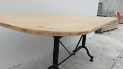 Table de restaurant bistrot en fonte -1m76