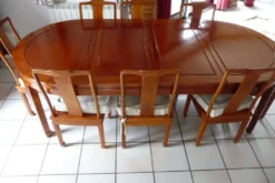 Table de salle à manger