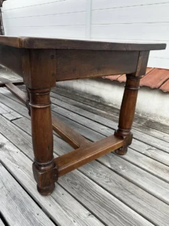 Table de salle à manger