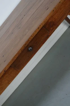 Table de salle à manger de ferme française rustique en chêne antique, datant de la fin du 19ème siècle.