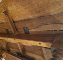 Table de salle à manger en noyer – Époque Restauration / Charles X – XIXe