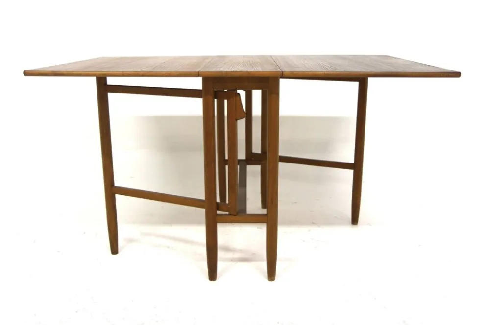 Table de salle à manger en teck à battants, "Pedro" K-O Westberg, Suède, 1950