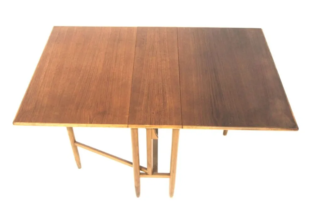 Table de salle à manger en teck à battants, "Pedro" K-O Westberg, Suède, 1950