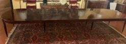 Table de salle à manger extensible d'époque Louis XVI en acajou à bandeau d