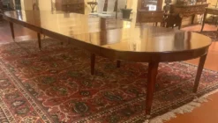 Table de salle à manger extensible d'époque Louis XVI en acajou à bandeau d