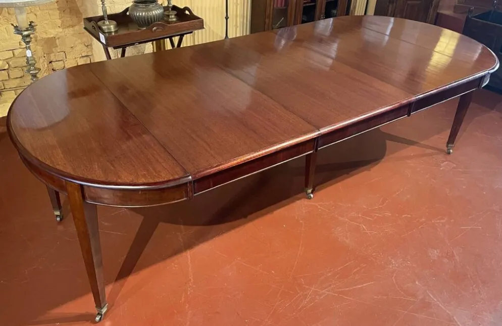 Table de salle à manger extensible Louis XVI en acajou à bandeau -19° siècl