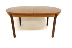 Table de salle à manger 