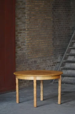 Table de salle à manger ronde en Oak du milieu du siècle avec trois rallonges, modernité danoise, années 1960