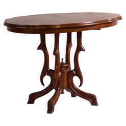 Table de salon ancienne en bois de noyer – Europe centrale, vers 1880